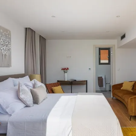 Villa Luxury Cippico Xxii With Pool