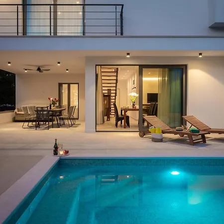 Luxury Cippico Xxii With Pool *