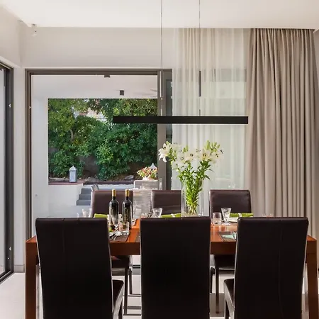 Villa Luxury Cippico Xxii With Pool Kaštela