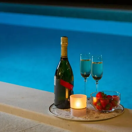 Luxury Cippico Xxii With Pool *