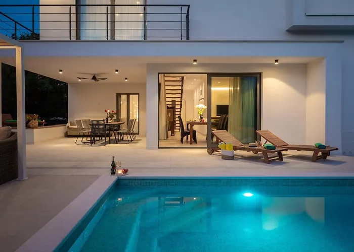 Luxury Cippico Xxii With Pool *