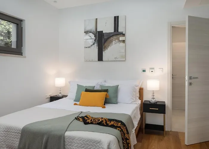 Luxury Cippico Xxii With Pool * Kaštela