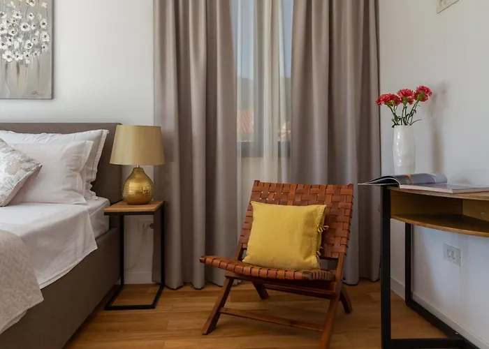 Luxury Cippico Xxii With Pool Willa *