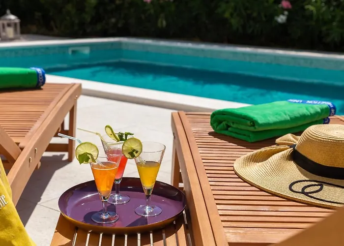 Luxury Cippico Xxii With Pool * Kaštela